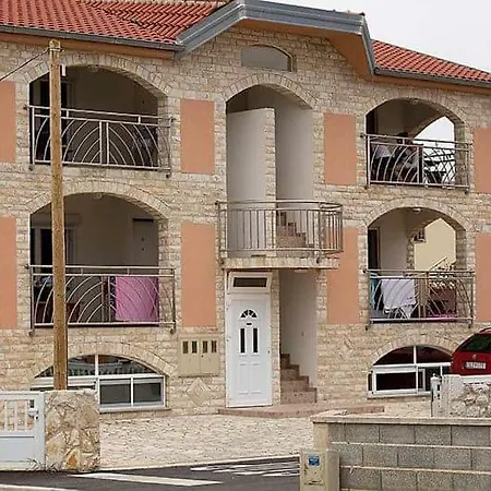 Mujic Апартаменты *